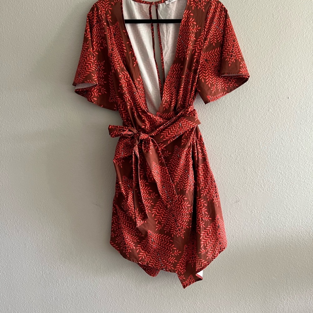 Cupshe Red Patterned Robe - image 1